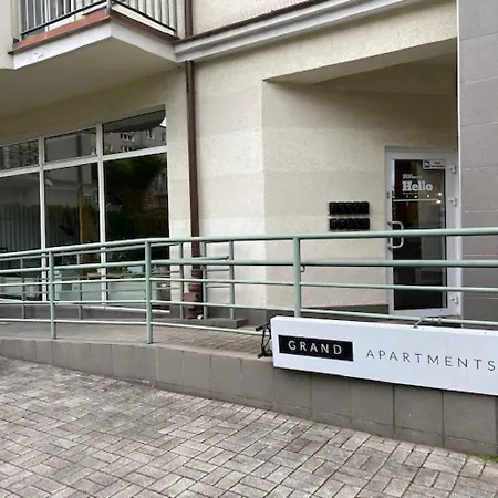 Апартаменти Victoria By Grand *